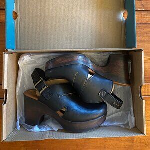 B.O.C. Cecilia Comfort Clog, New in Box